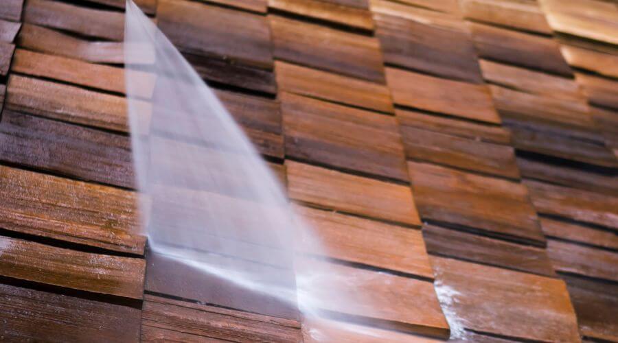 Professional gutter cleaning in Idanha, OR